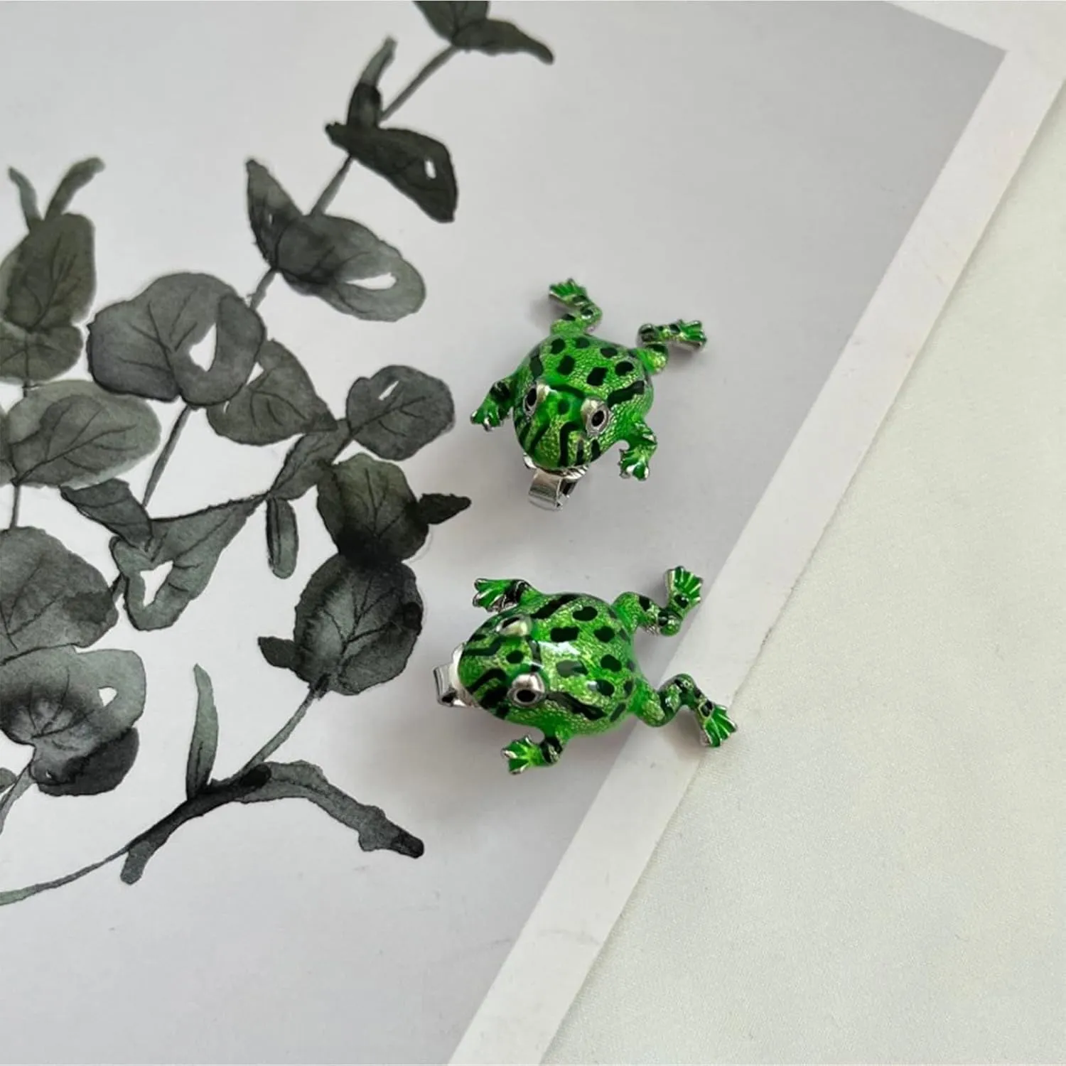 Silver Frog Earrings for Women Vintage Frogs Shaped Stud Earrings Cute Animal Earrings Frog Jewelry for Birthday Christmas
